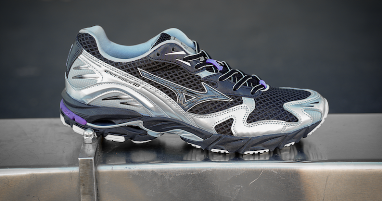 Mizuno Wave Rider 10 Millennium Pack